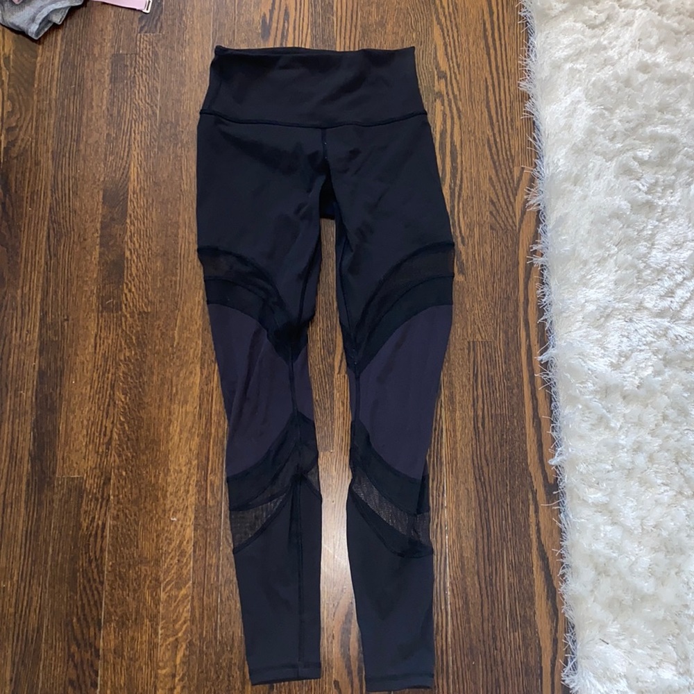 Full Length Lululemon leggings.